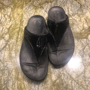 Black Fitflops